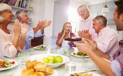6 Tips to Throw a Big Party in a Small House