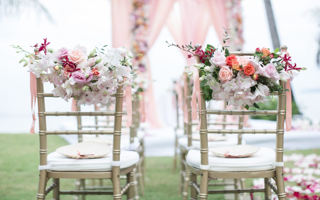 How to Use Flowers at Your Wedding
