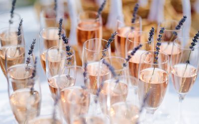 Fall Wedding Trend: Unique Bar
