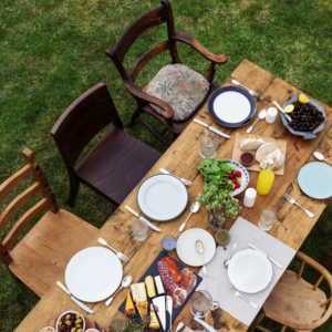 Outdoor Dinner Party Chairs