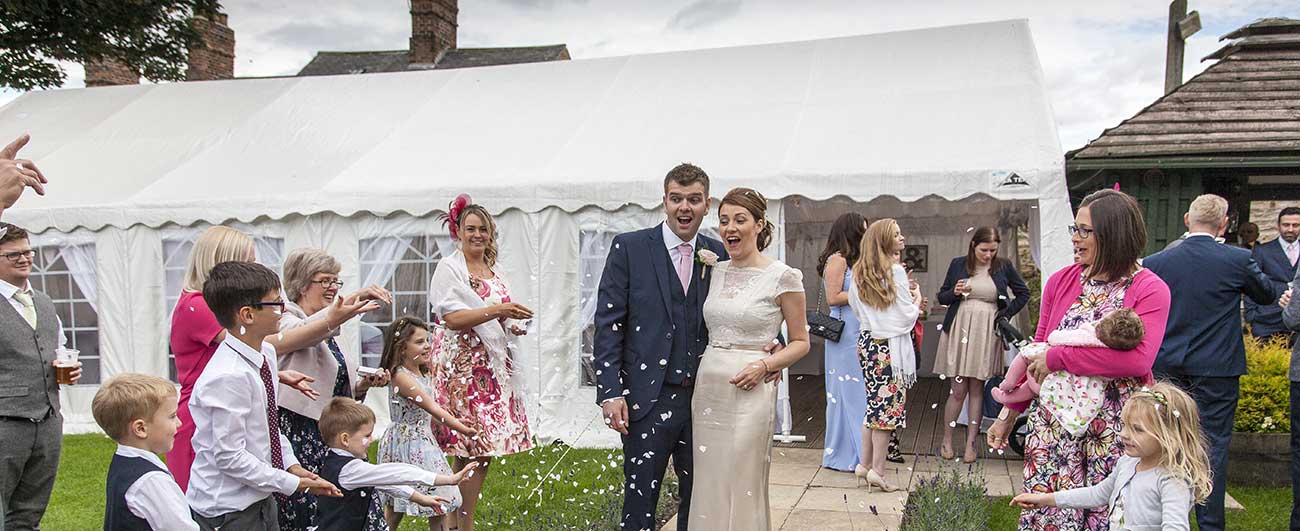 Outdoor Weddings Can Beat The Weather